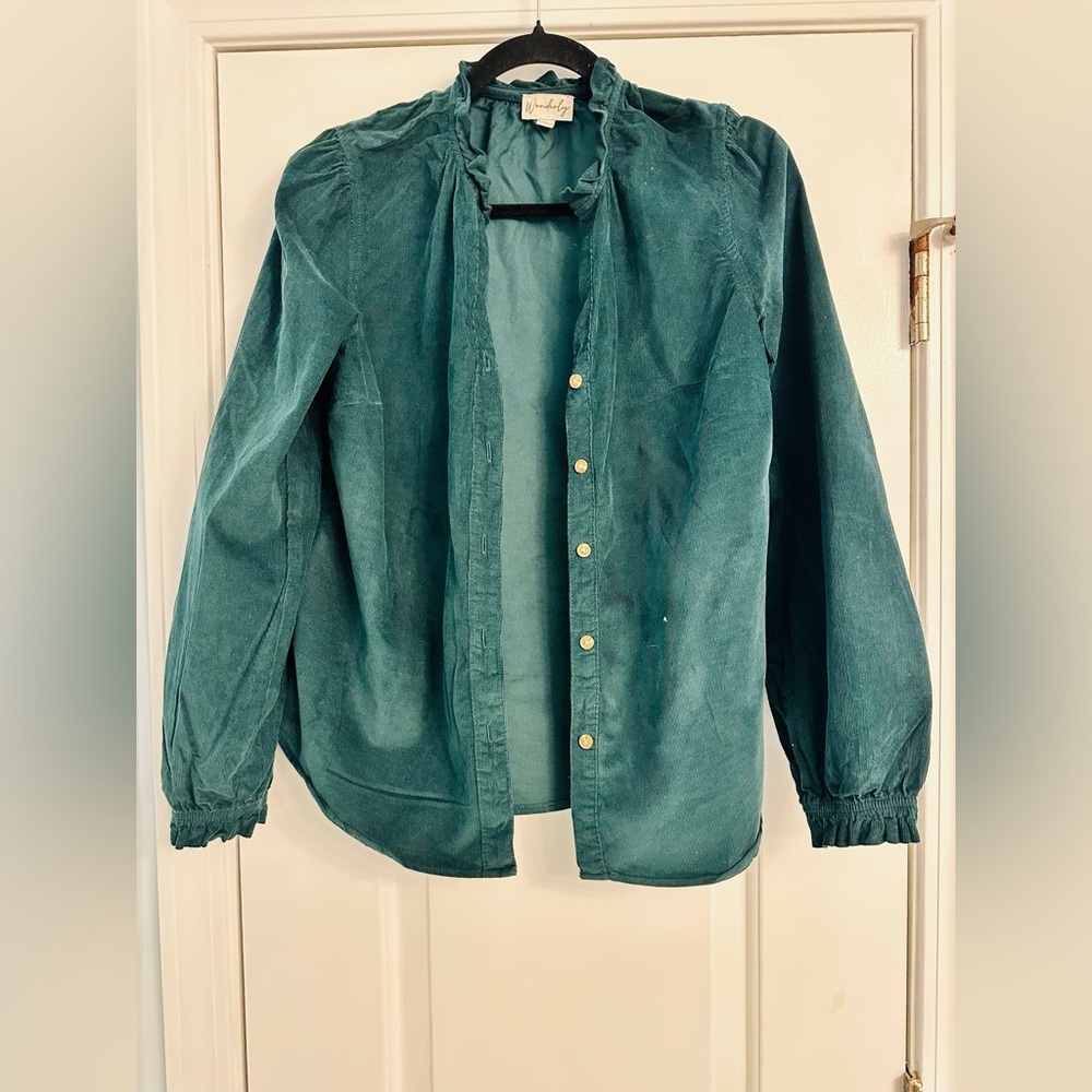 Wonderly Corduroy Button-Down Ruffled Shirt Women’s Green Size S - Picture 2 of 5